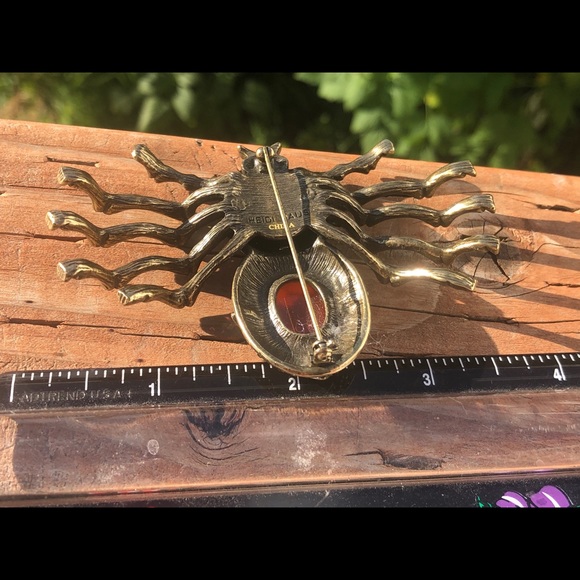 Heidi Daus carnelian vintage spider 🕷 pin EUC - Picture 9 of 12